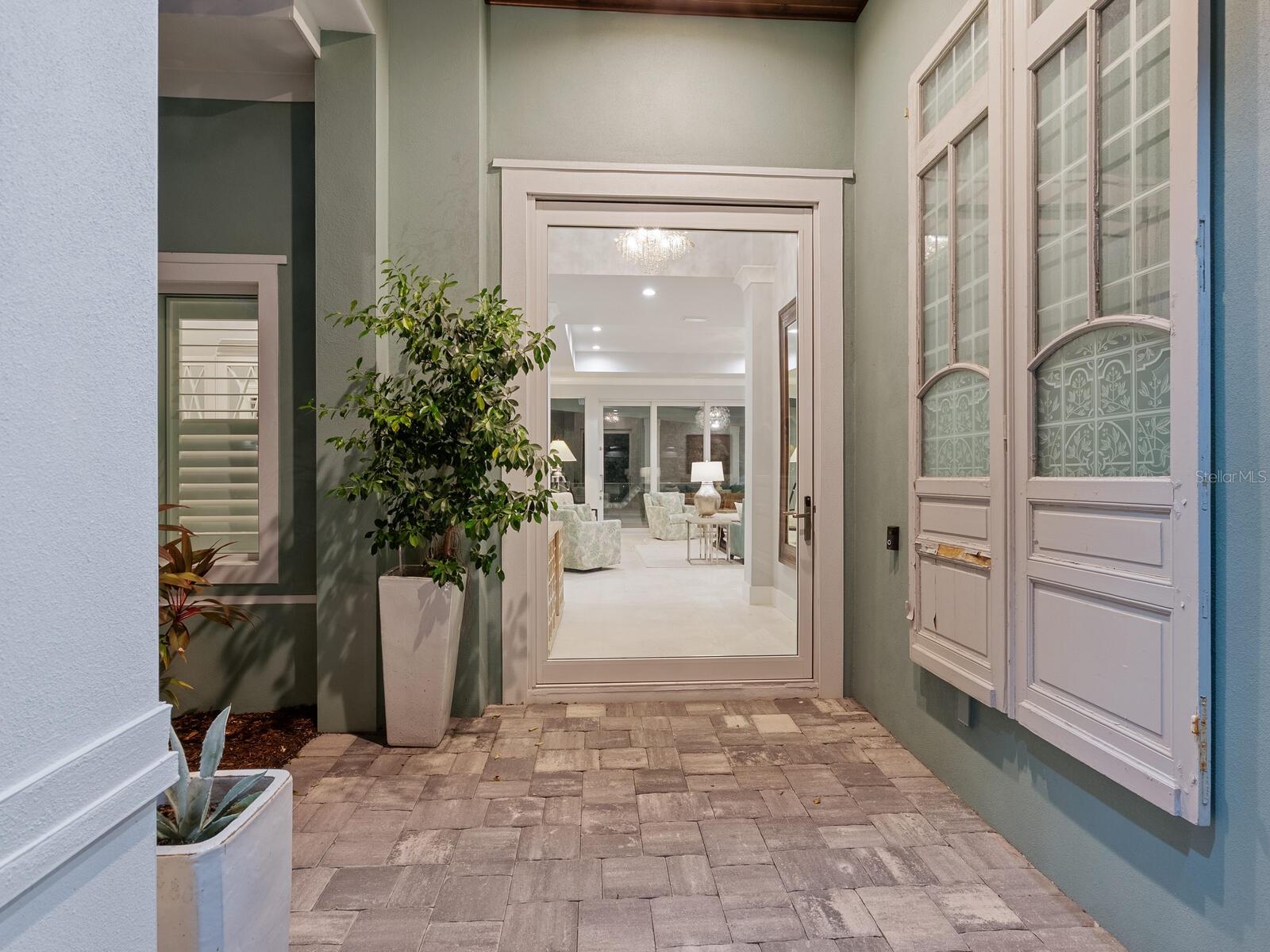 Image 46 of 66 For 4996 Western Docks Lane