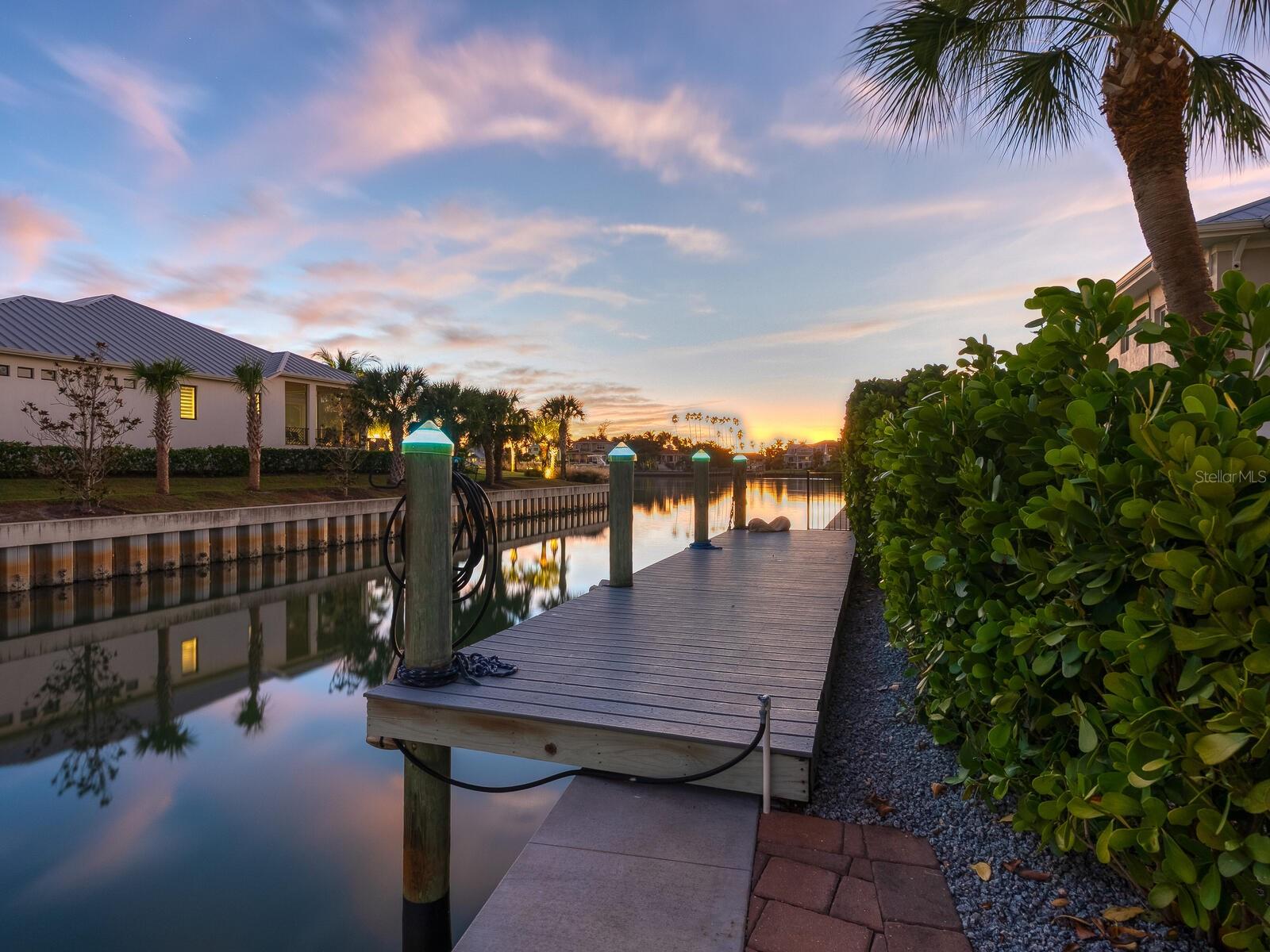 Image 5 of 66 For 4996 Western Docks Lane