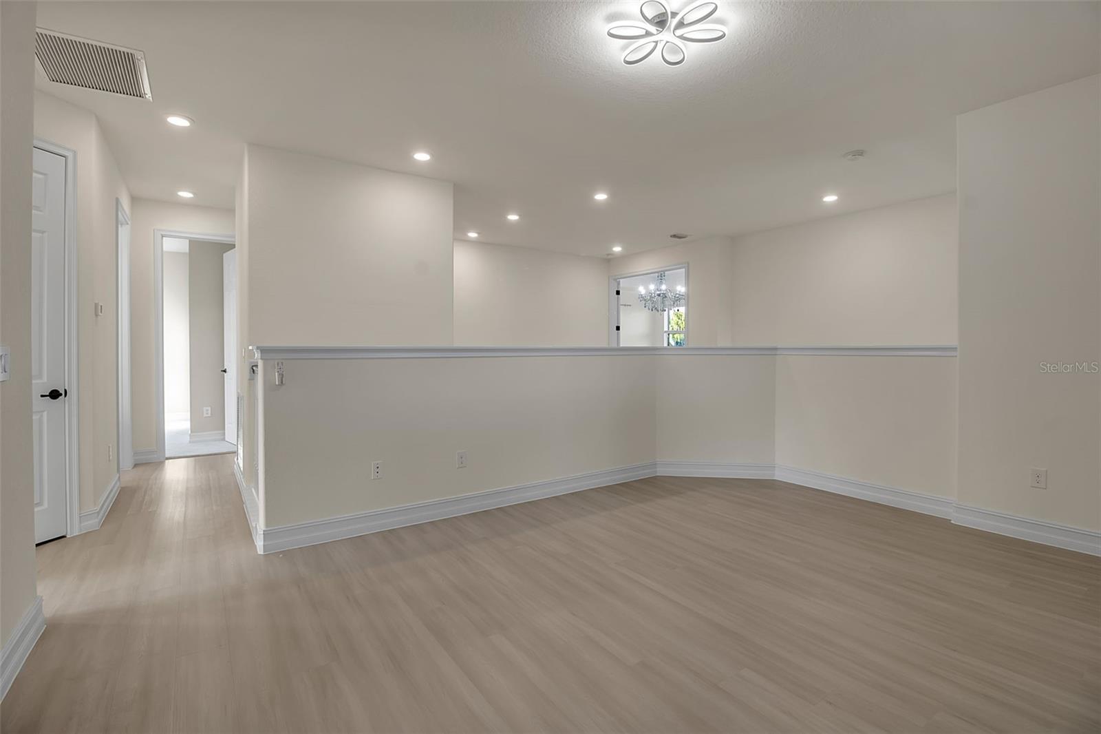 Image 31 of 64 For 5609 Arnie Loop