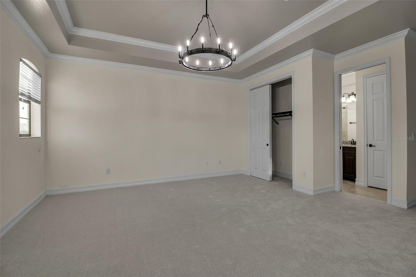 Image 35 of 64 For 5609 Arnie Loop