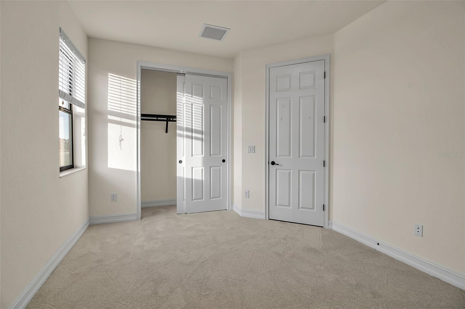 Image 38 of 64 For 5609 Arnie Loop