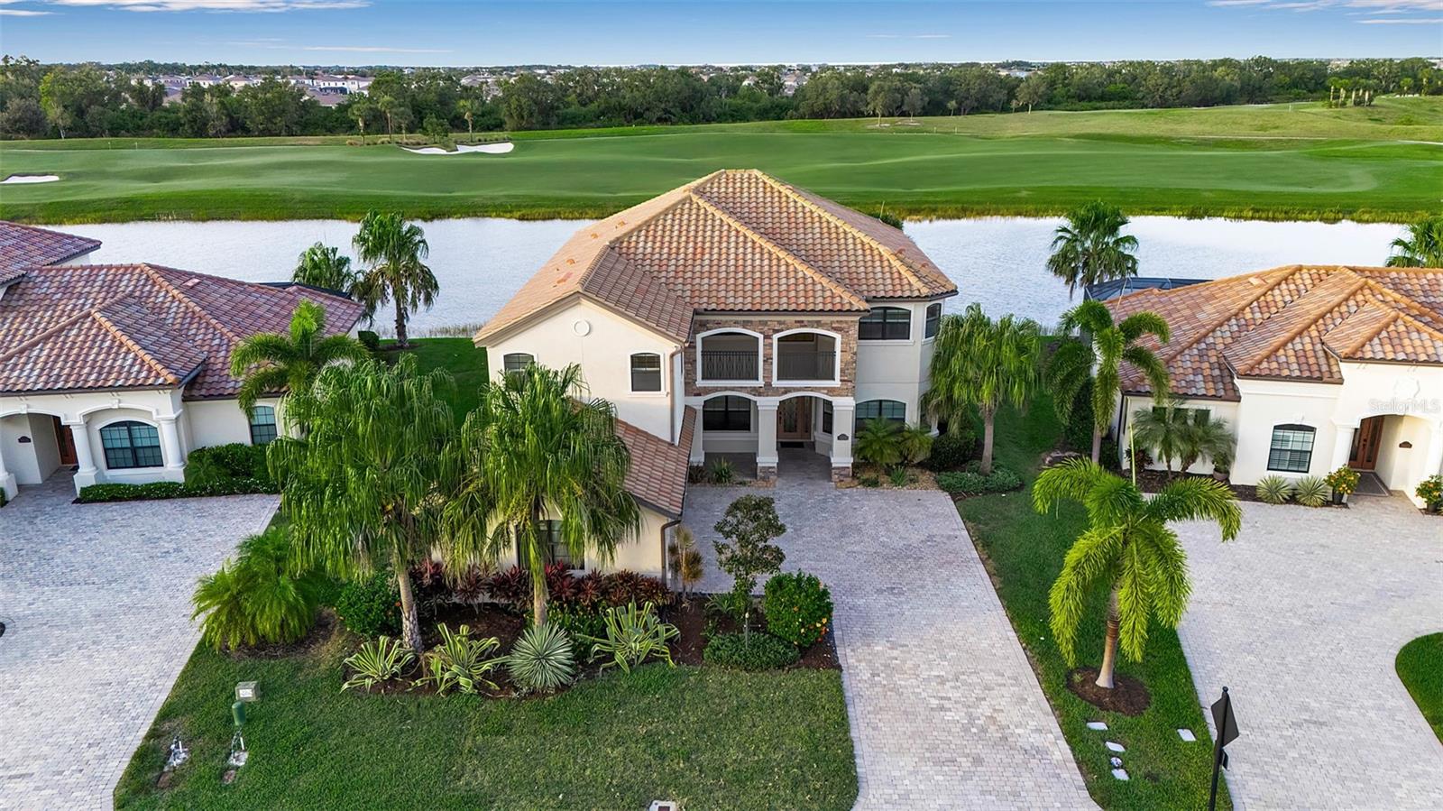 Image 4 of 64 For 5609 Arnie Loop