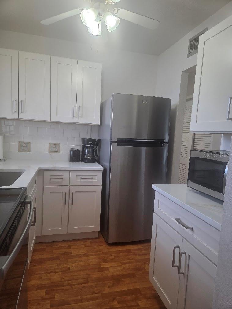 Image 13 of 18 For 5925 Todd Street D21