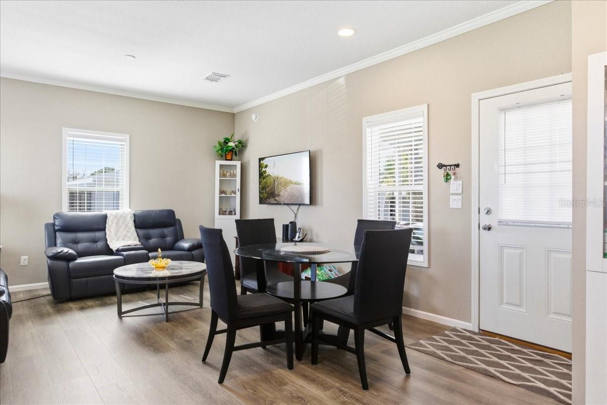 Image 17 of 51 For 1508 24th Avenue Drive W