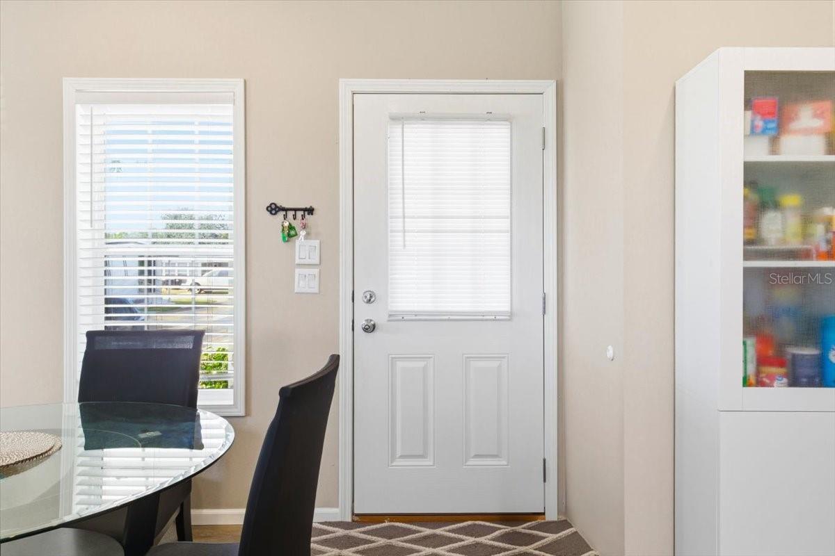 Image 7 of 51 For 1508 24th Avenue Drive W