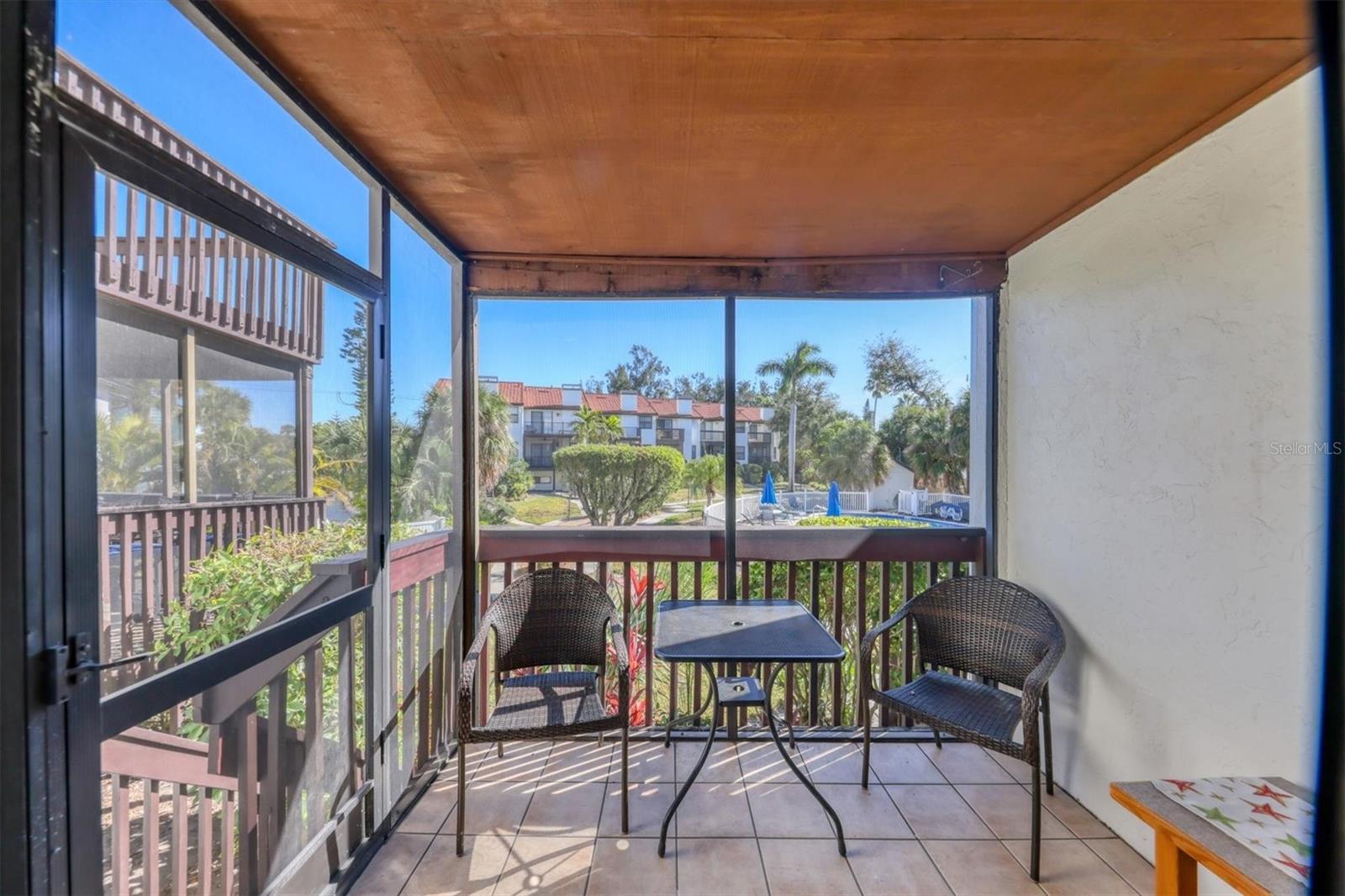 Image 27 of 48 For 6790 Sarasea Circle 6790