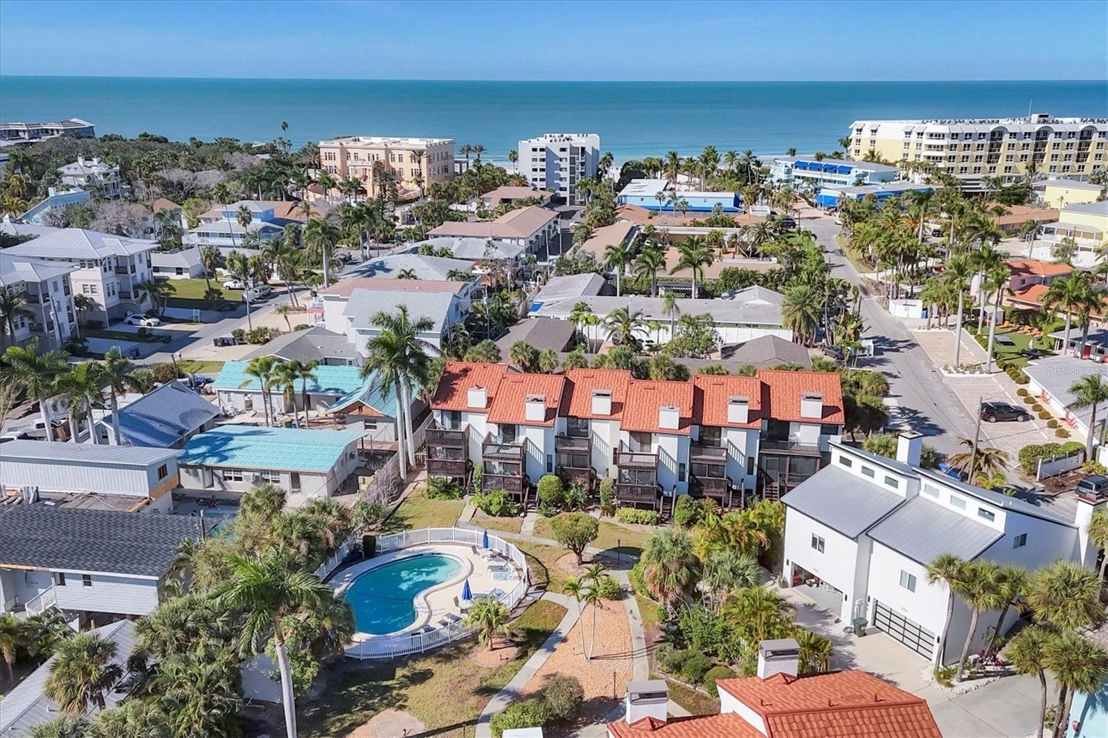 Image 31 of 48 For 6790 Sarasea Circle 6790