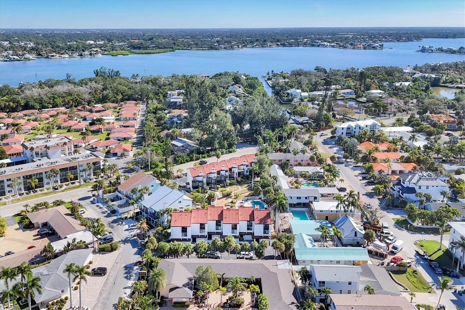 Image 34 of 48 For 6790 Sarasea Circle 6790