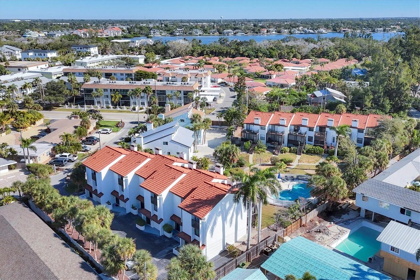 Image 35 of 48 For 6790 Sarasea Circle 6790