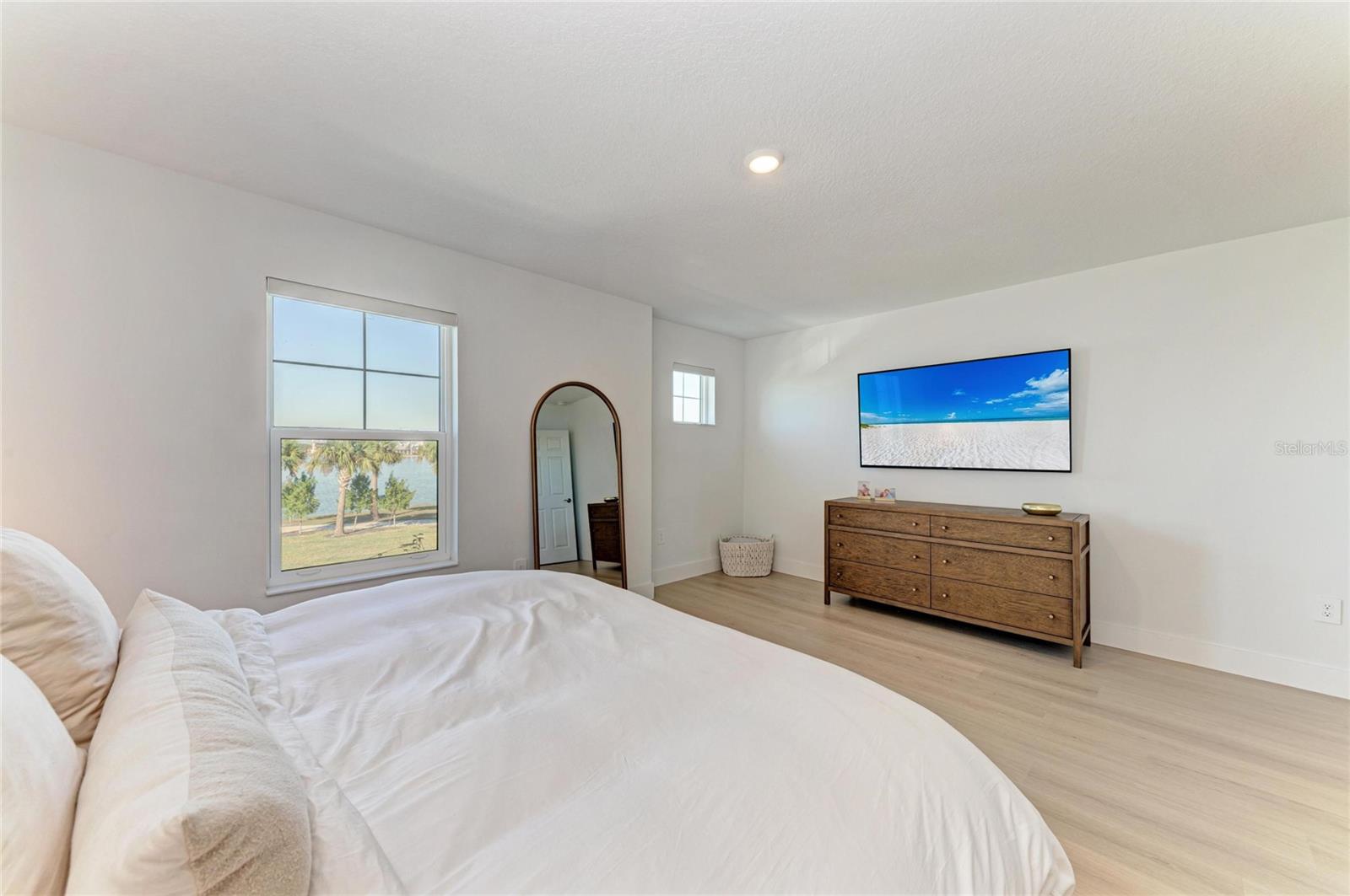 Image 22 of 43 For 7424 Cabin Lane