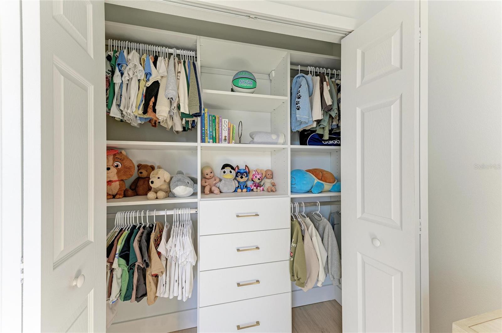 Image 28 of 43 For 7424 Cabin Lane