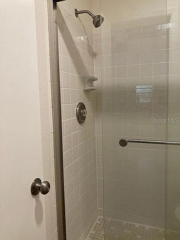 Image 21 of 34 For 4416 Spicewood Drive J