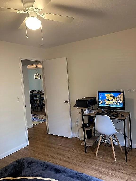 Image 25 of 34 For 4416 Spicewood Drive J