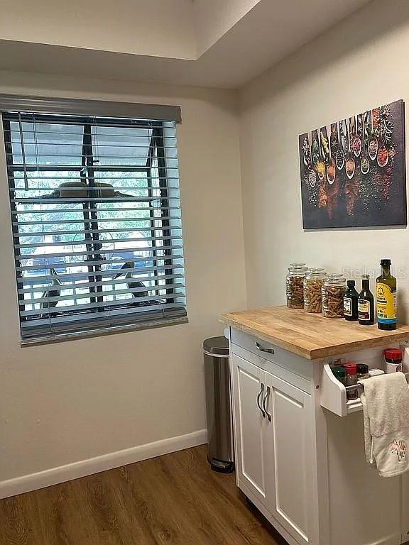 Image 8 of 34 For 4416 Spicewood Drive J