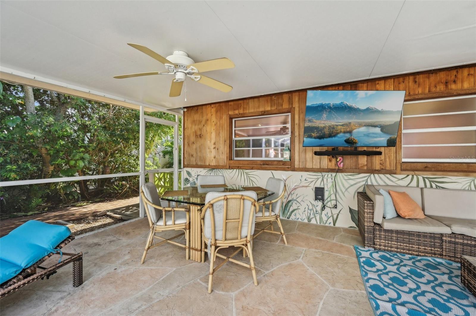 Image 24 of 30 For 1248 Jefferson Drive