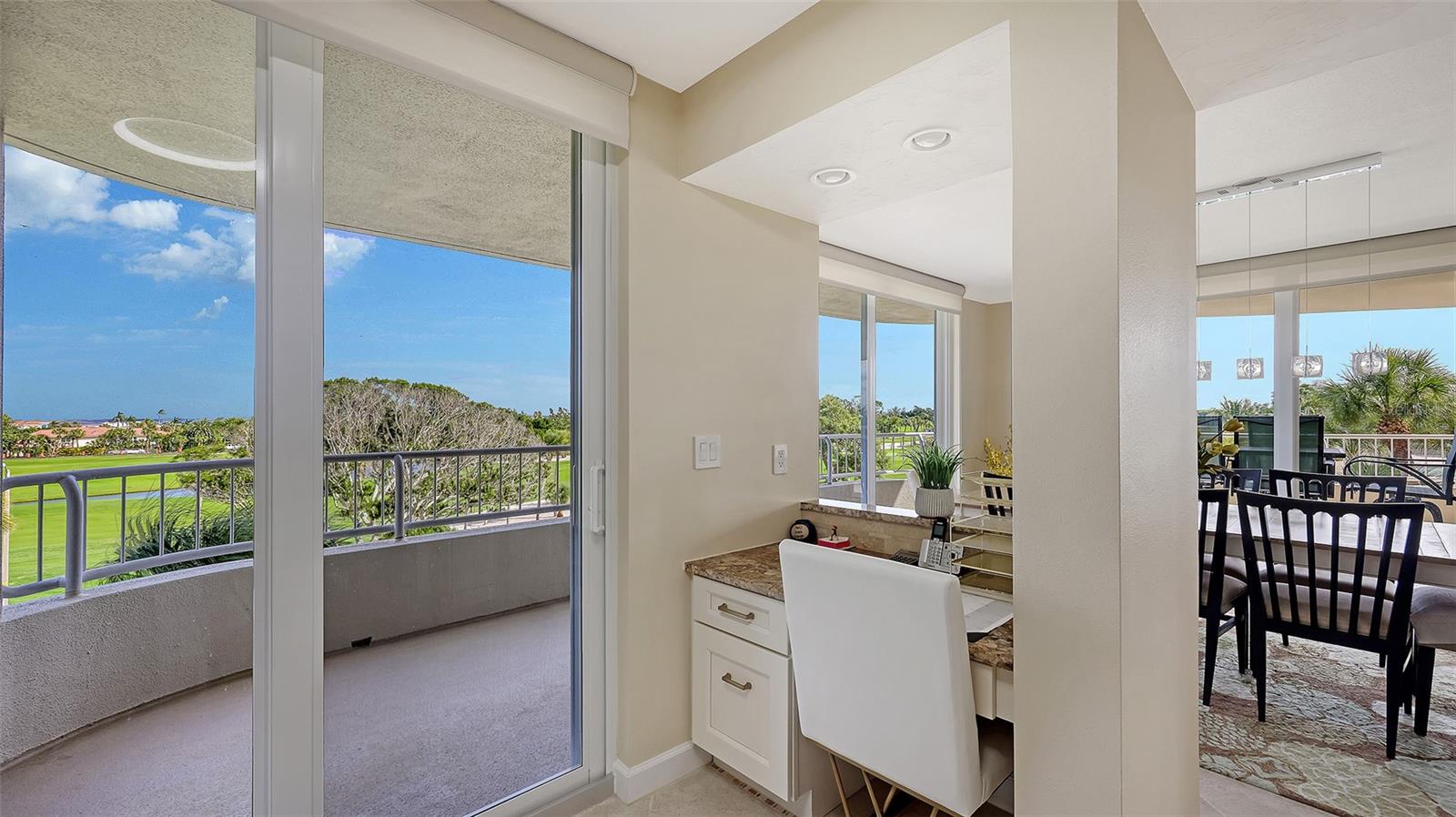 Image 12 of 53 For 775 Longboat Club Road 304