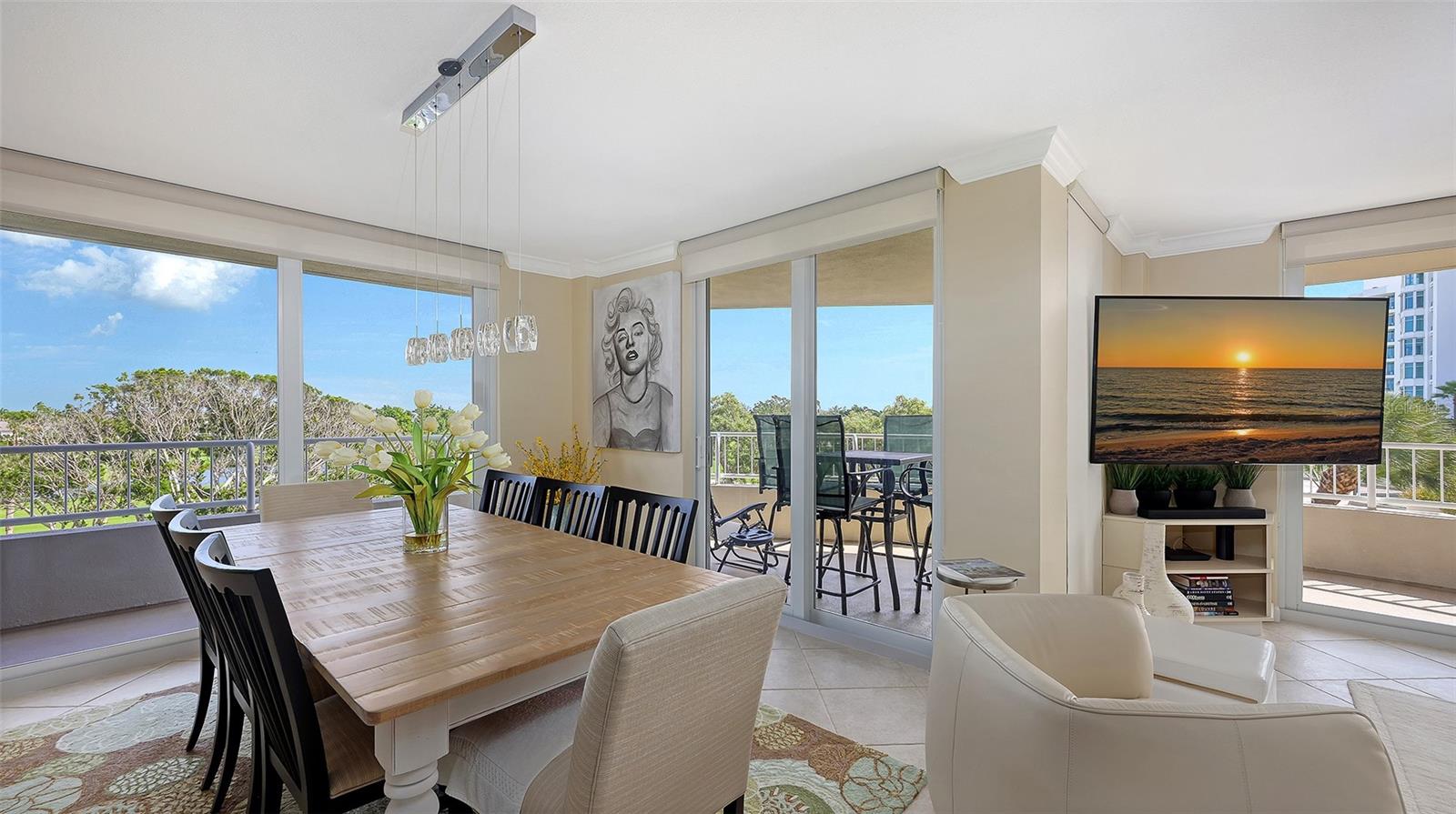 Image 14 of 53 For 775 Longboat Club Road 304