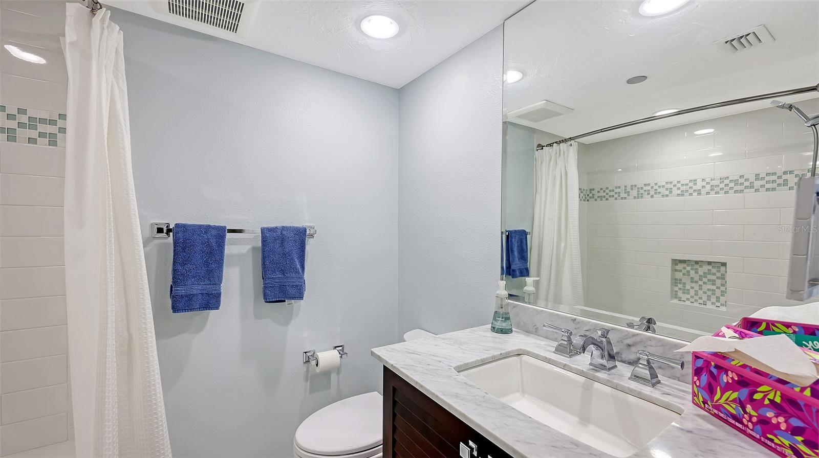 Image 35 of 53 For 775 Longboat Club Road 304