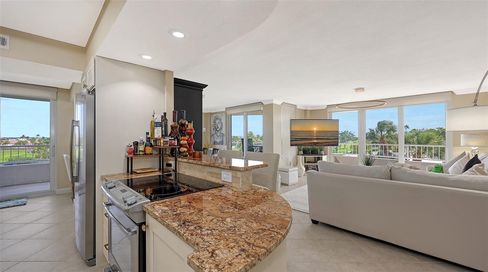 Image 7 of 53 For 775 Longboat Club Road 304