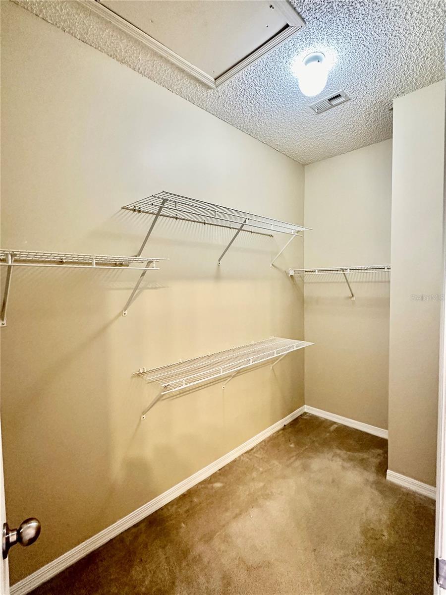 Image 22 of 62 For 5001 Baraldi Circle 22-210