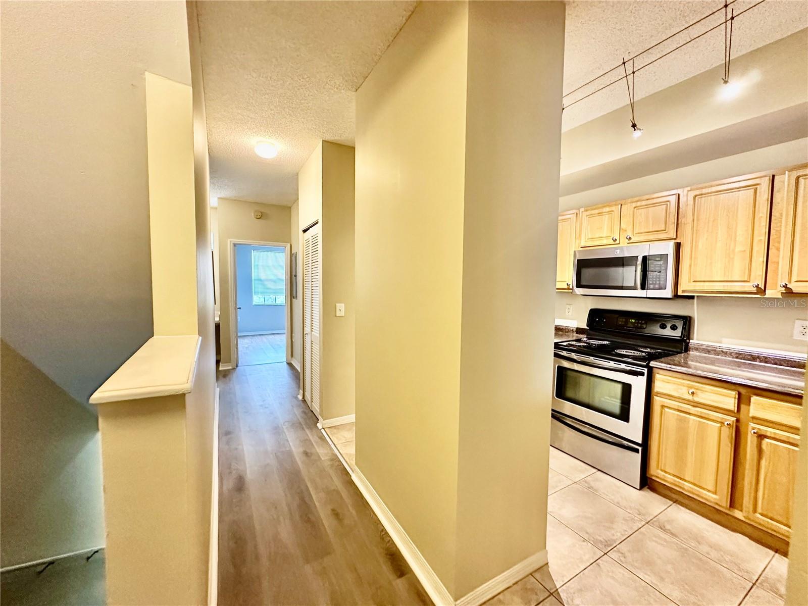 Image 4 of 62 For 5001 Baraldi Circle 22-210