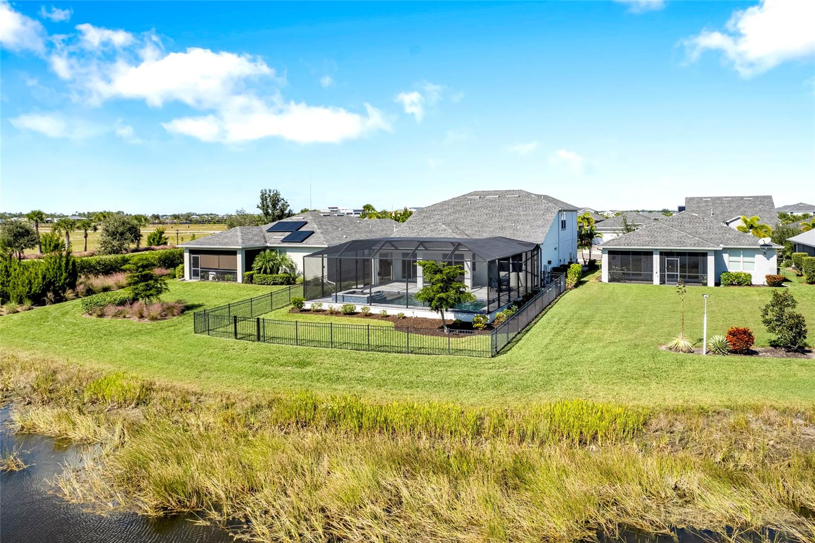 Image 20 of 82 For 42958 Canon Court