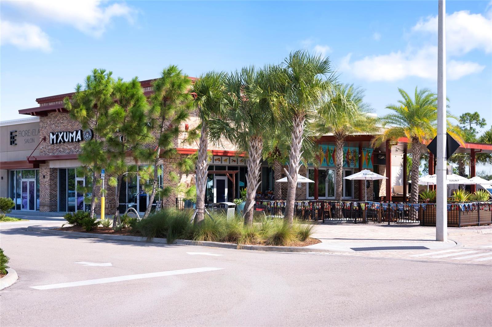 Image 24 of 82 For 42958 Canon Court