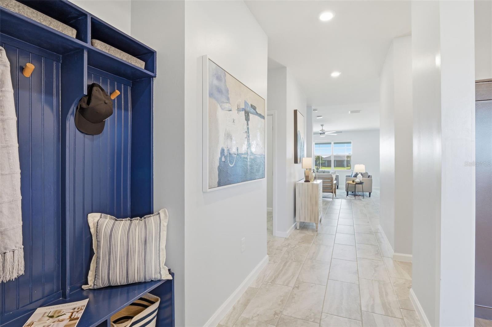 Image 41 of 82 For 42958 Canon Court