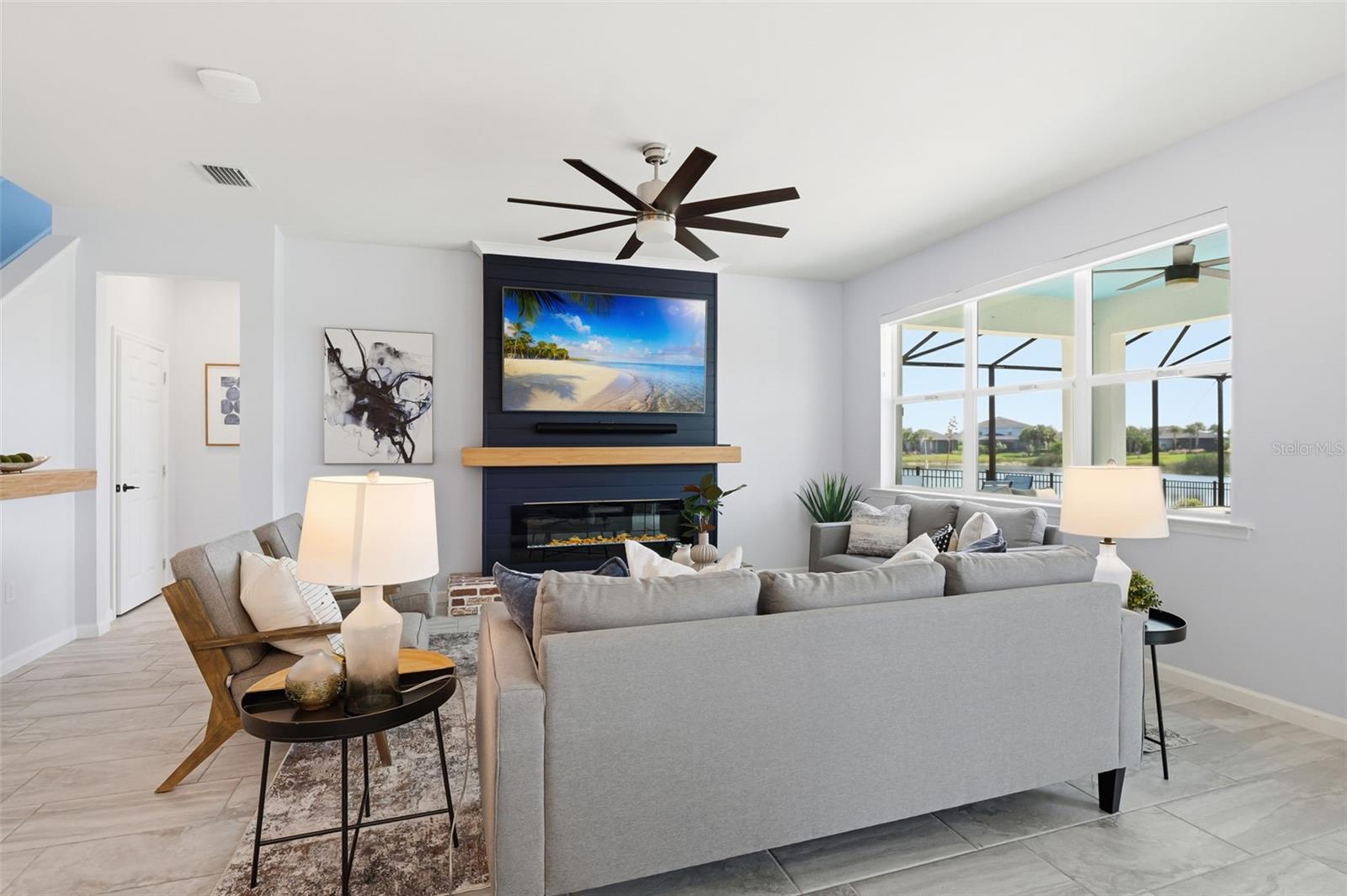 Image 48 of 82 For 42958 Canon Court