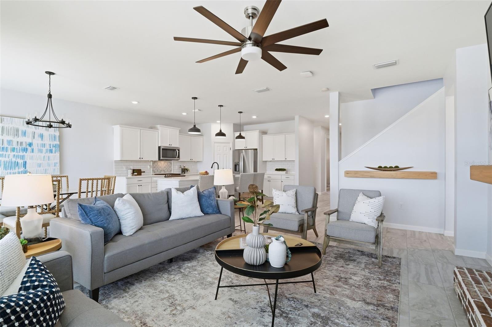 Image 51 of 82 For 42958 Canon Court