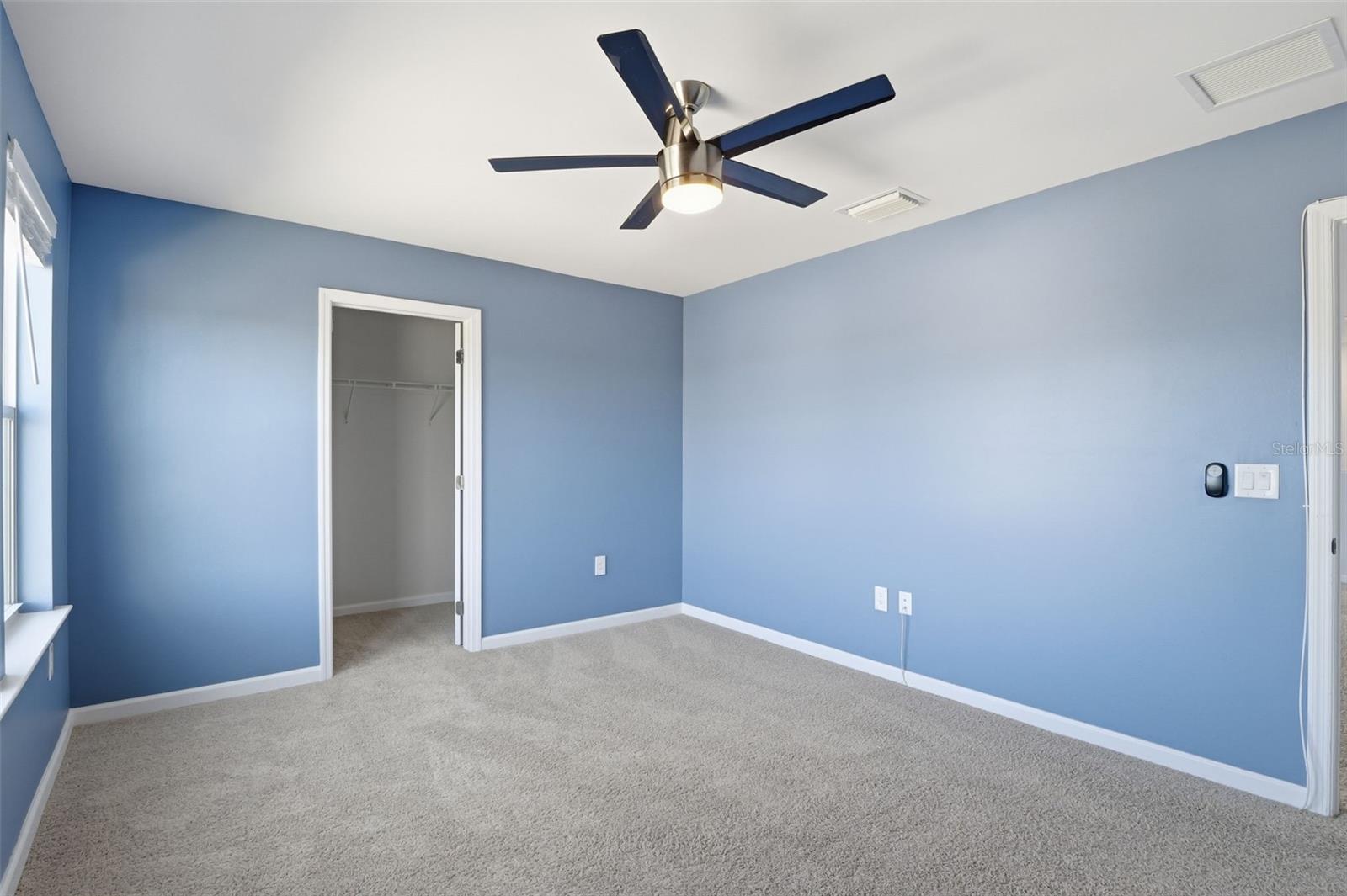 Image 60 of 82 For 42958 Canon Court