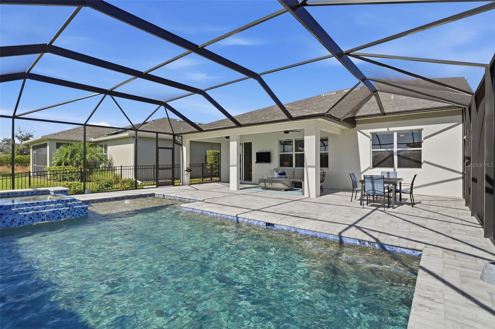 Image 80 of 82 For 42958 Canon Court