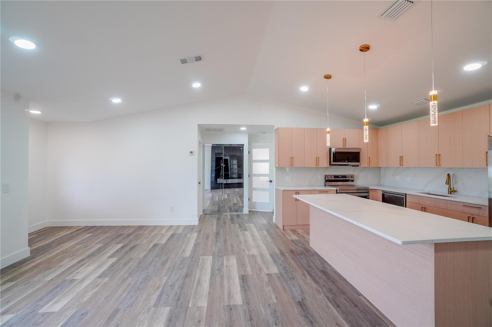 Image 12 of 61 For 12321 Alta Mira Street