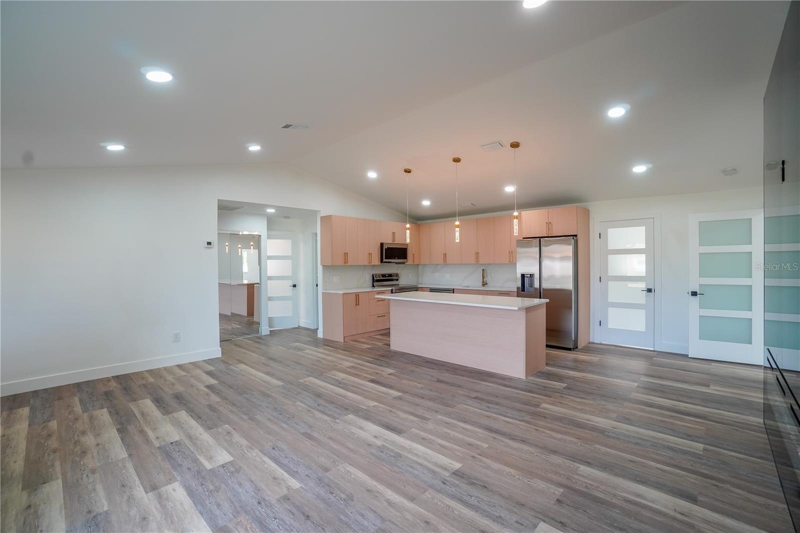 Image 14 of 61 For 12321 Alta Mira Street