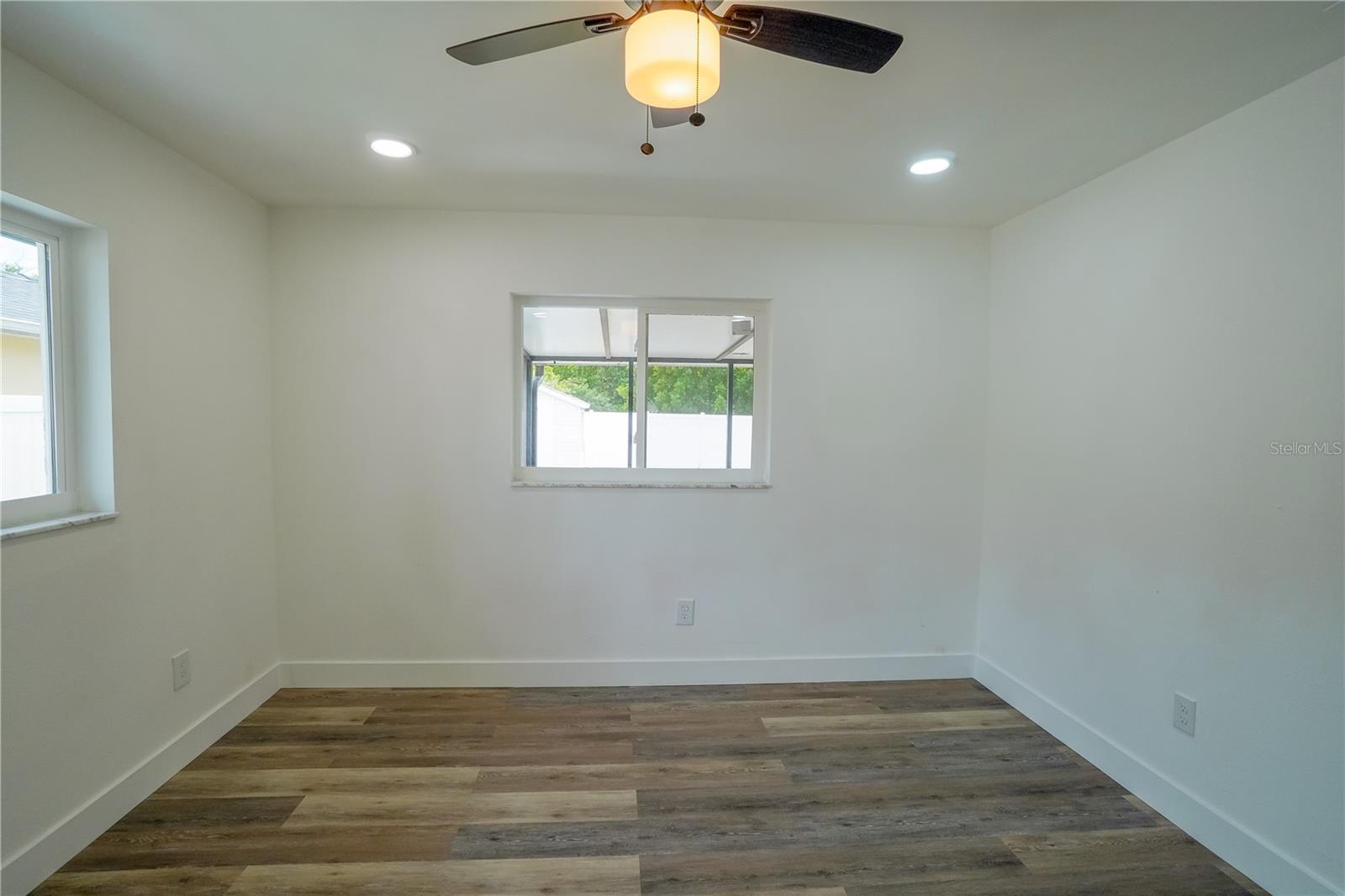 Image 22 of 61 For 12321 Alta Mira Street