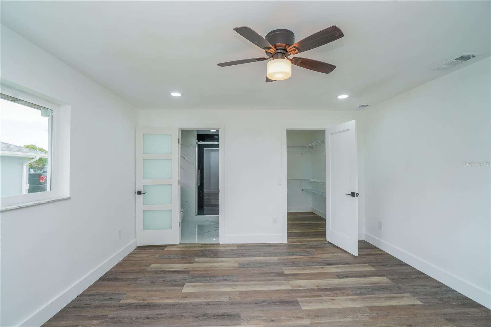 Image 32 of 61 For 12321 Alta Mira Street