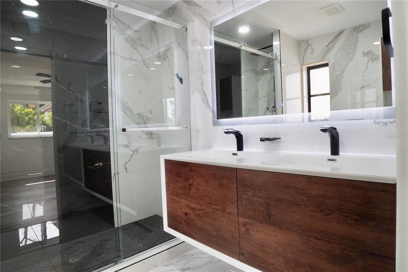 Image 37 of 61 For 12321 Alta Mira Street