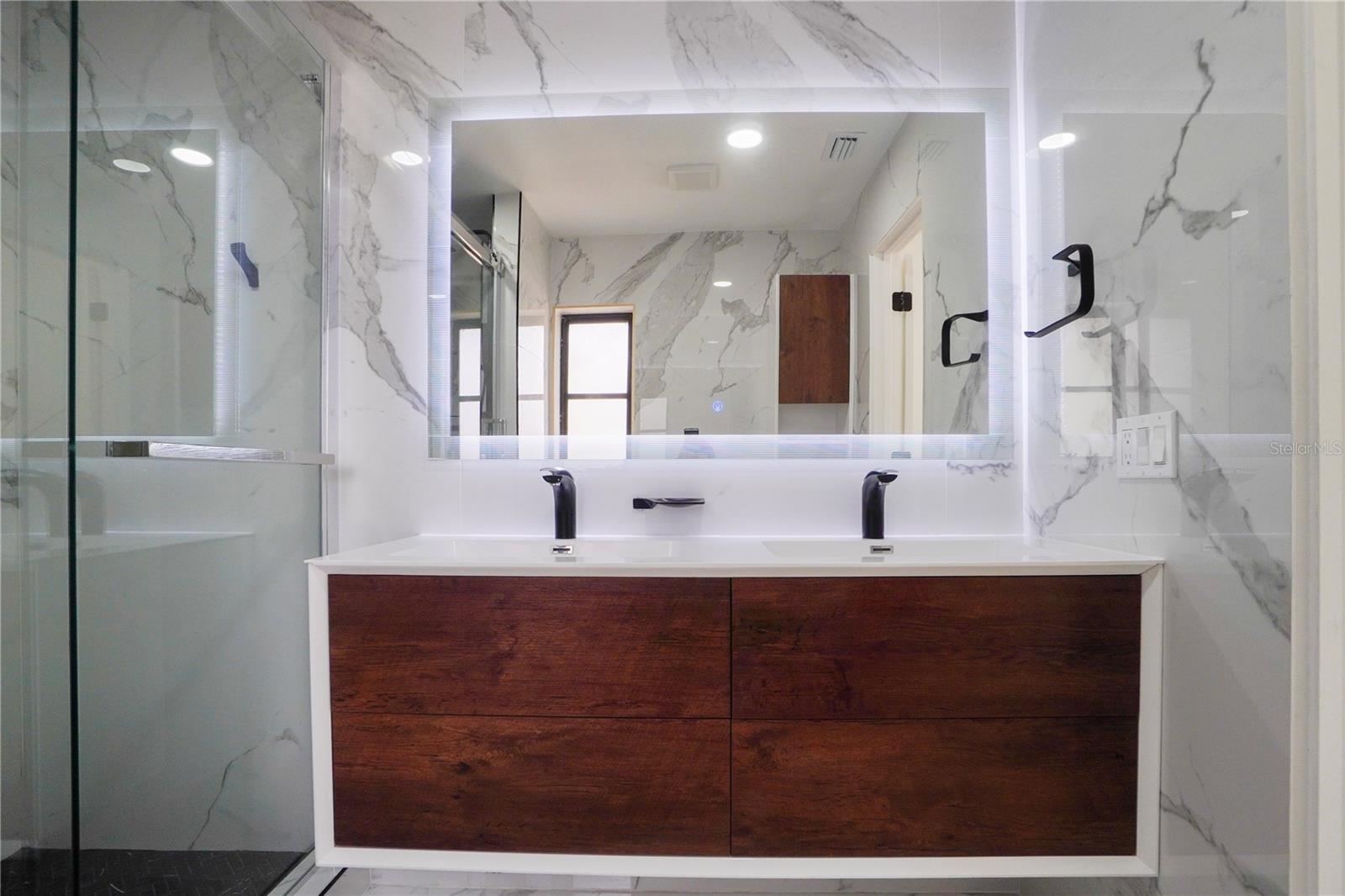 Image 40 of 61 For 12321 Alta Mira Street