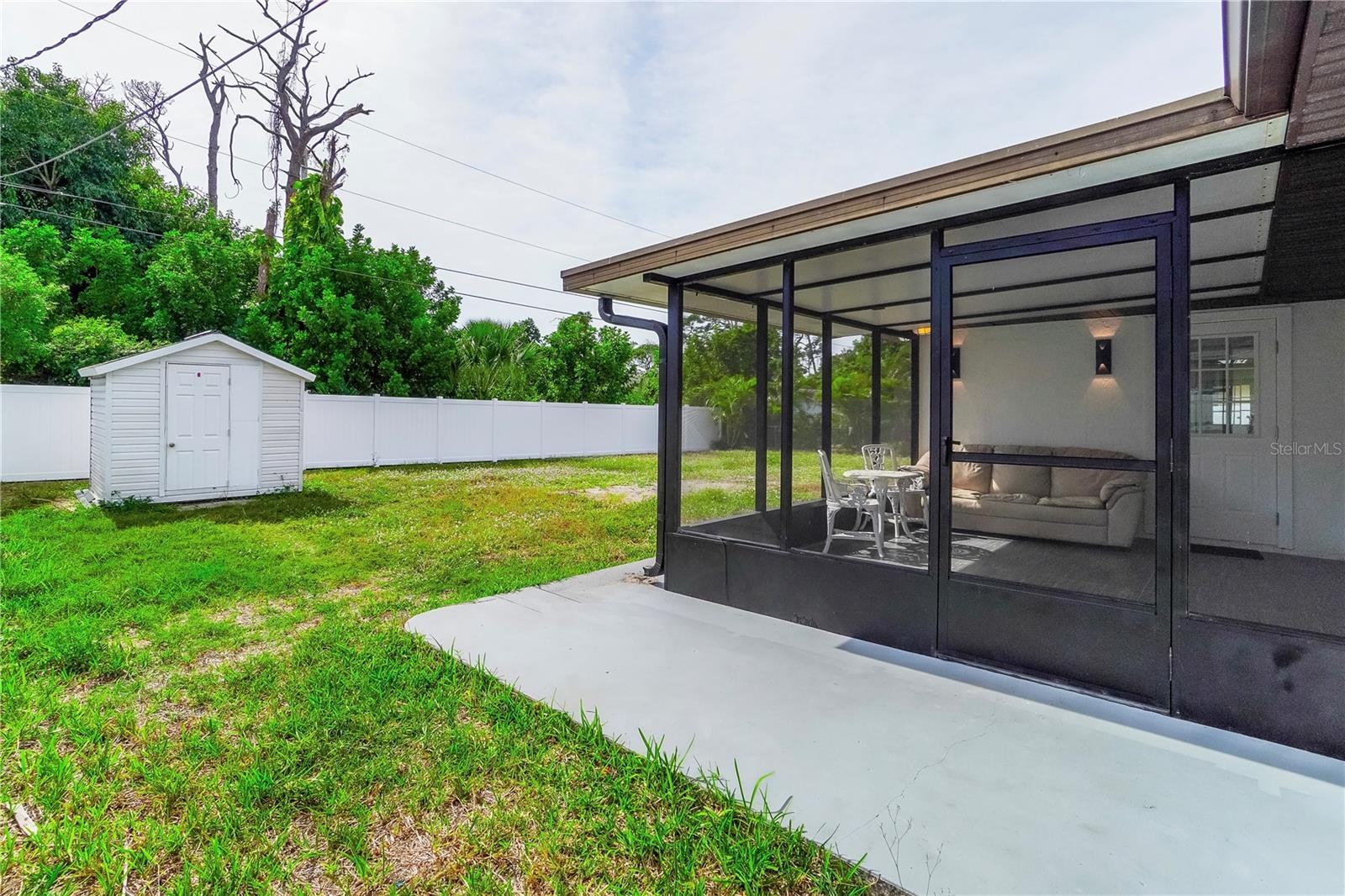 Image 55 of 61 For 12321 Alta Mira Street