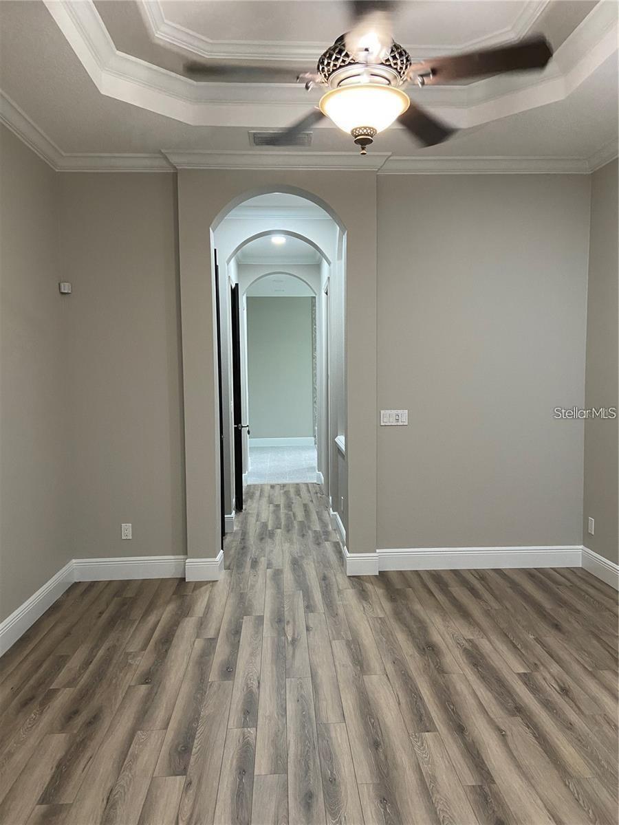 Image 17 of 39 For 4513 Tuscana Drive