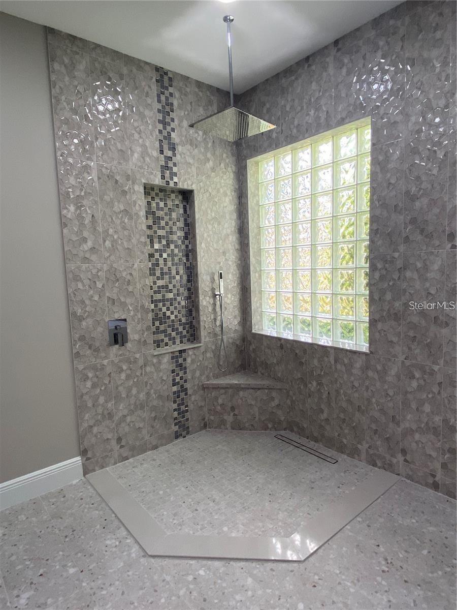 Image 29 of 39 For 4513 Tuscana Drive