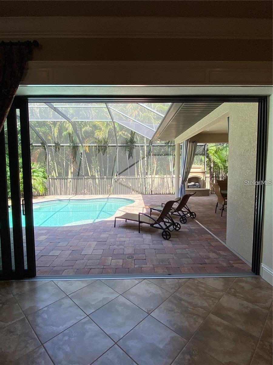 Image 32 of 39 For 4513 Tuscana Drive