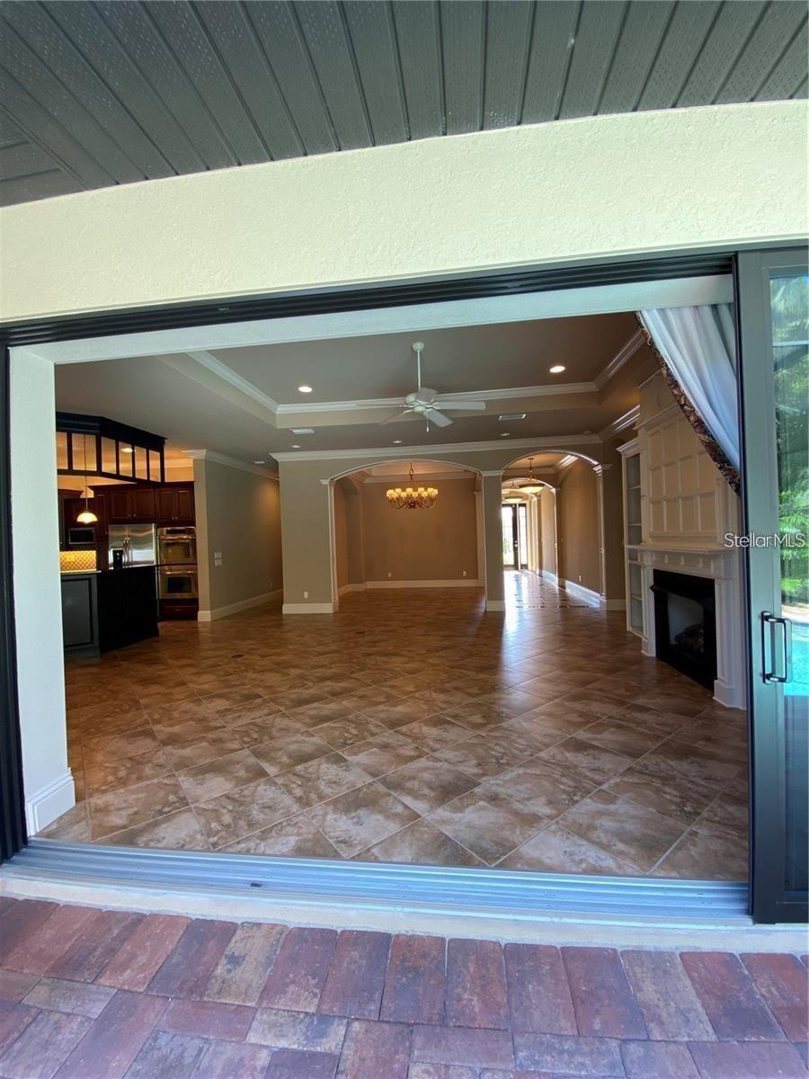 Image 33 of 39 For 4513 Tuscana Drive