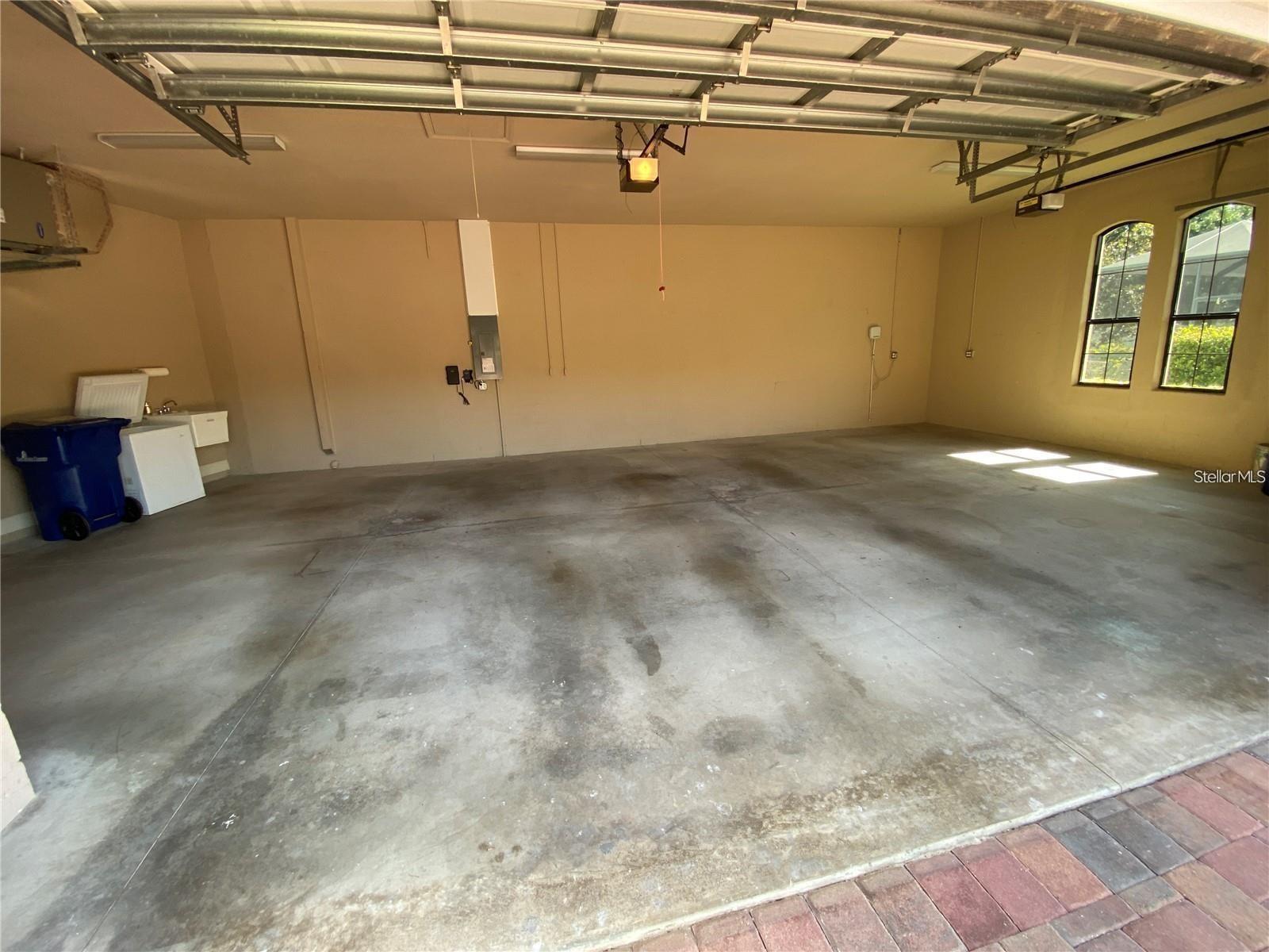 Image 34 of 39 For 4513 Tuscana Drive