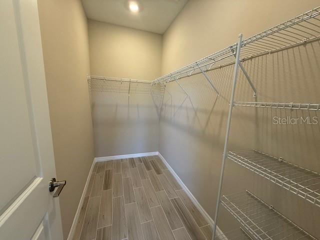 Image 9 of 32 For 15013 Shady Palms Lane