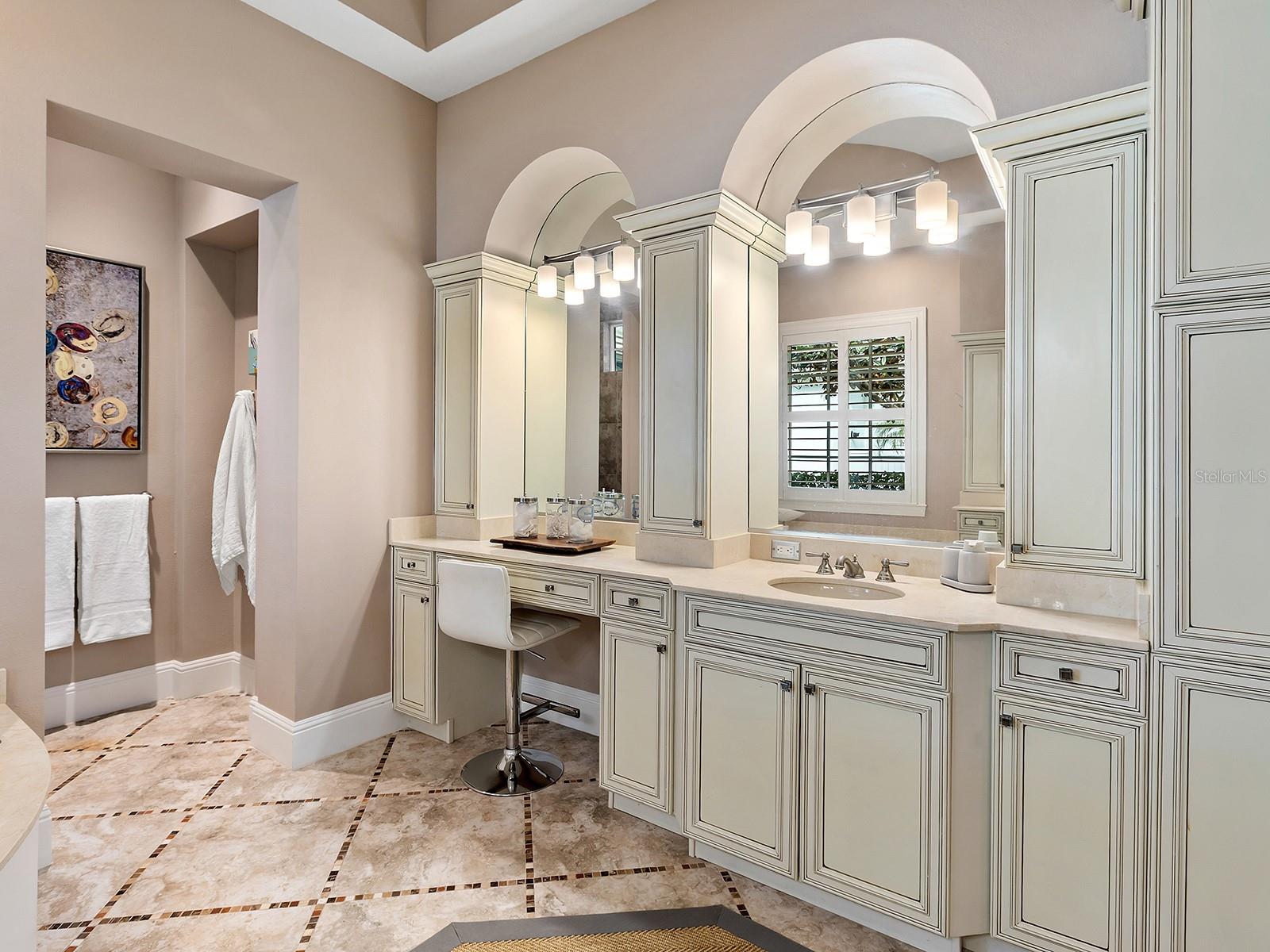 Image 43 of 99 For 16214 Baycross Drive