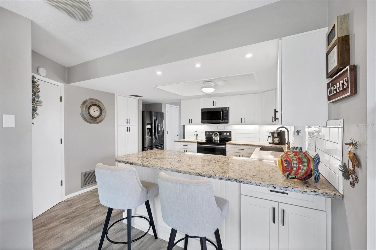 Image 10 of 39 For 769 Vivienda South Court 10