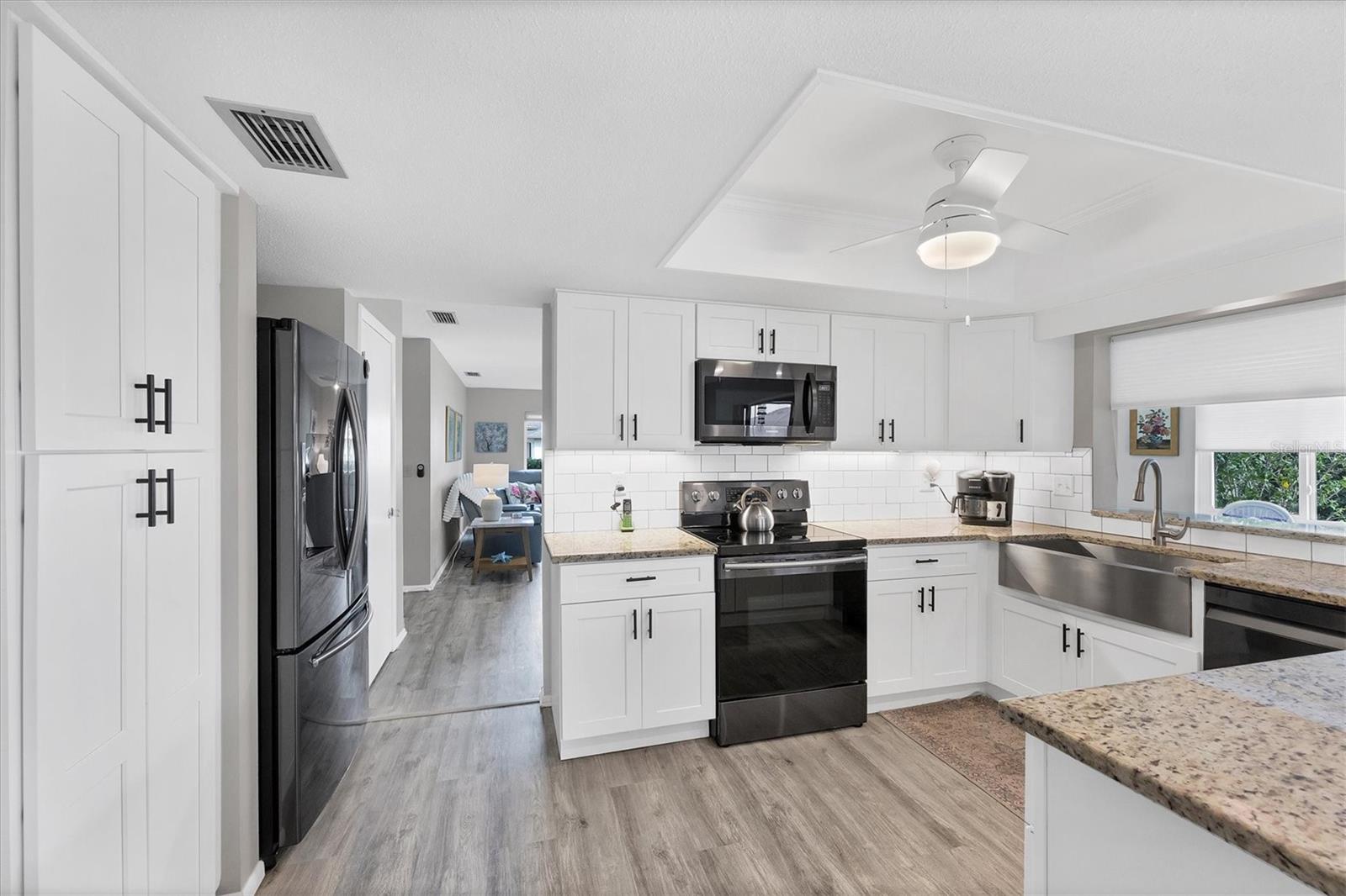 Image 12 of 39 For 769 Vivienda South Court 10