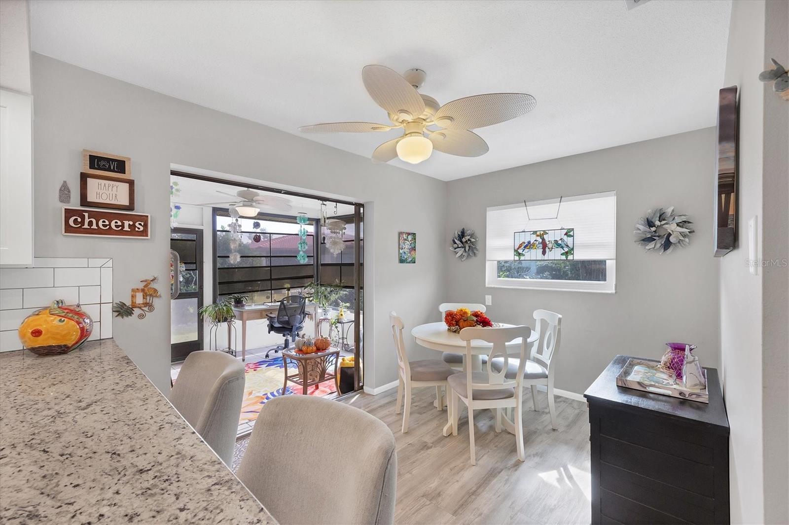 Image 15 of 39 For 769 Vivienda South Court 10