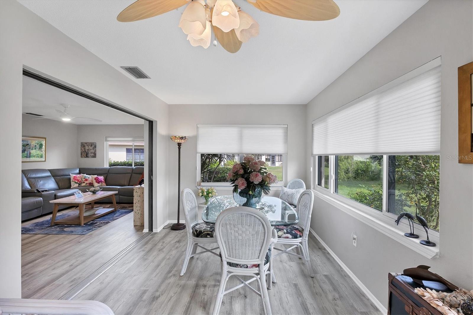 Image 18 of 39 For 769 Vivienda South Court 10